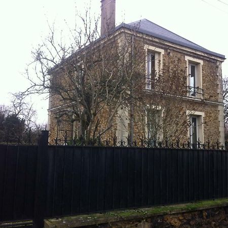 Maison En Pierre De Taille Le Raincy Dış mekan fotoğraf