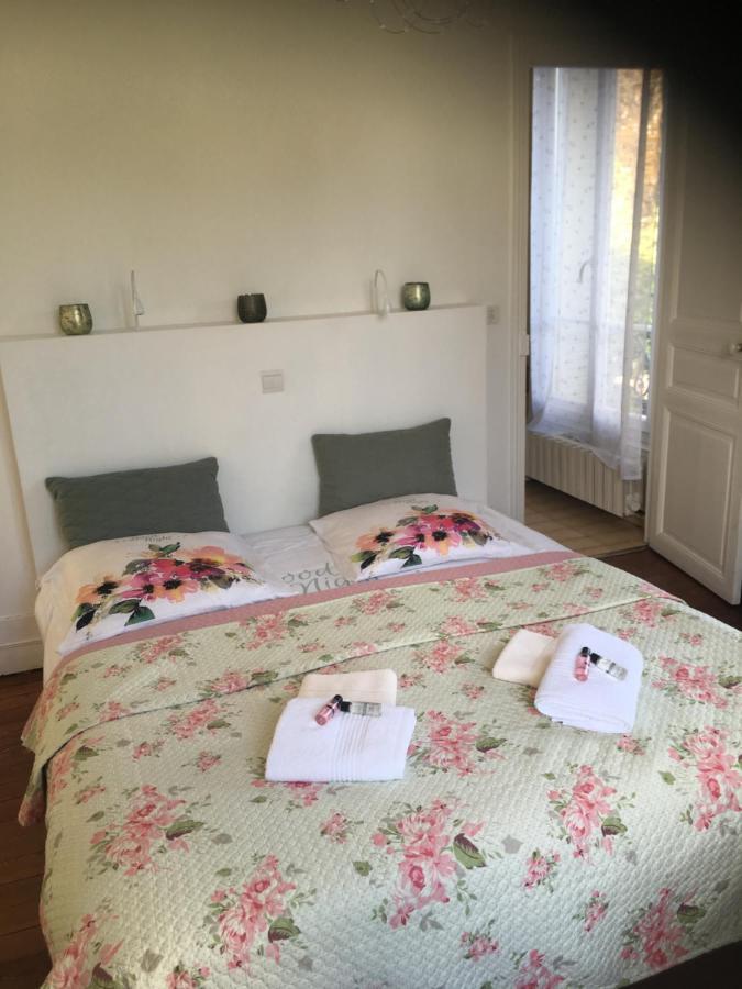 Maison En Pierre De Taille Le Raincy Dış mekan fotoğraf
